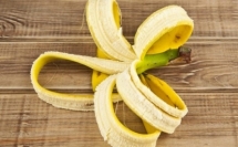  نصيحة: قشر الموز لحل مشاكل البشرة - إلك